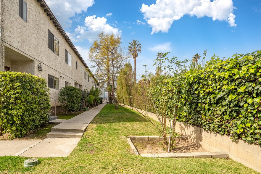 More Photos Of 620 N Mar Vista Ave, Pasadena Apartments For Sale