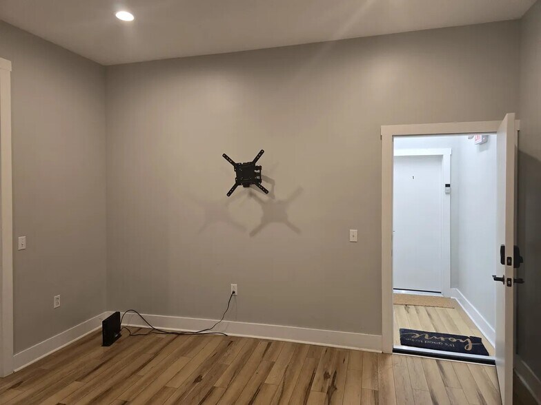 More Photos Of 1117-1119 Spring Garden Ave, Pittsburgh Apartments For Sale