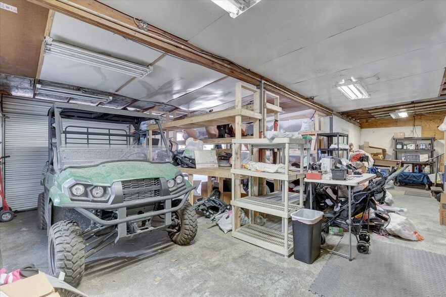 More Photos Of 11309 E US Highway 92, Seffner Warehouse For Sale