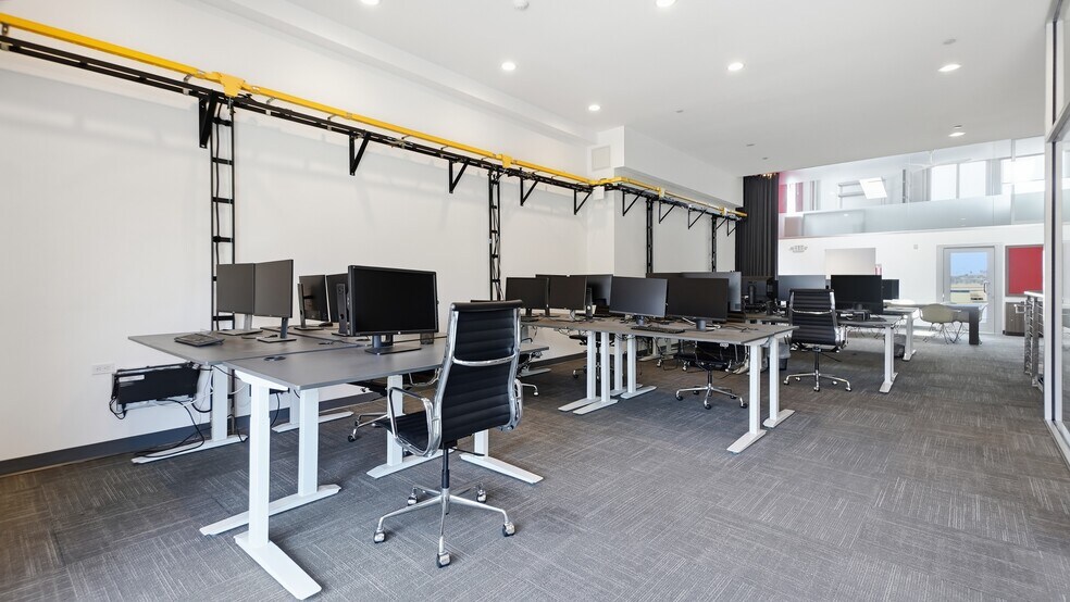 More Photos Of 123-127 Lomita St, El Segundo Loft Creative Space For Sale