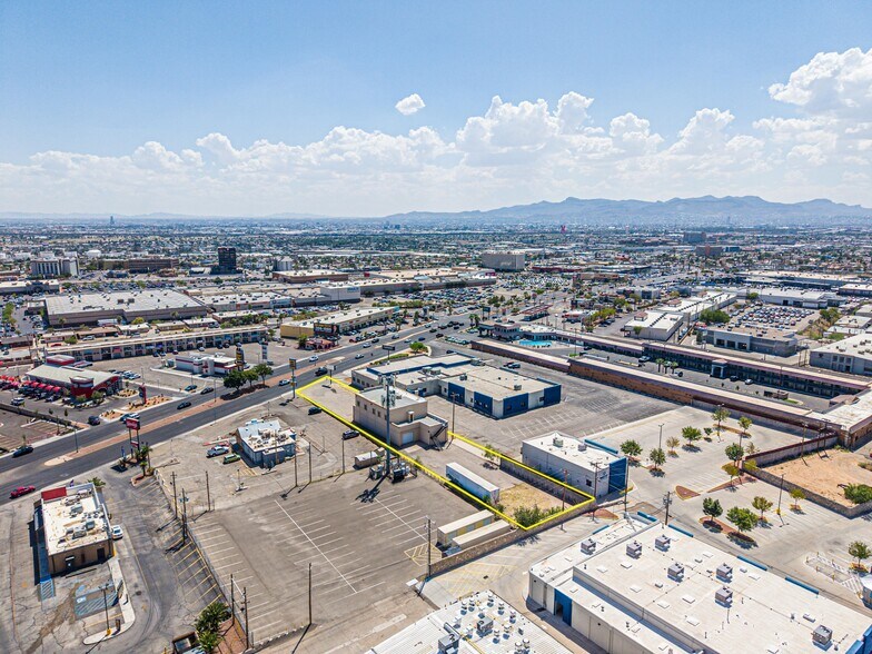 More Photos Of 6121 Montana Ave, El Paso Flex For Sale