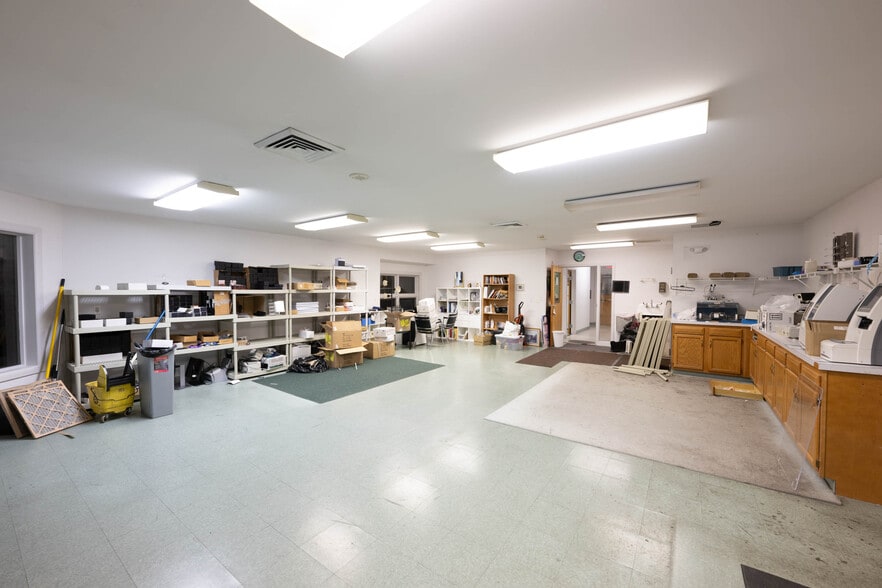 More Photos Of 706 Grape St, Whitehall Medical For Sale