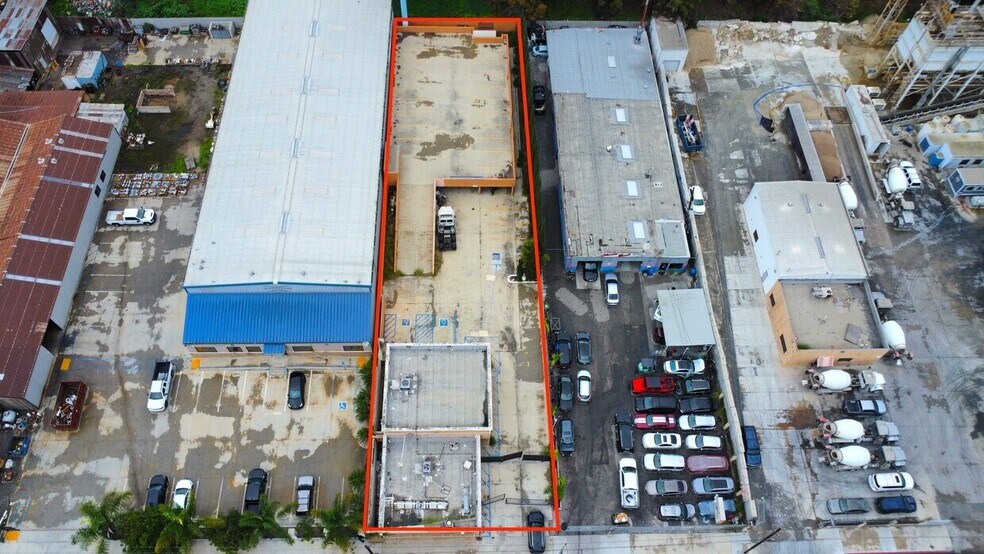 More Photos Of 2421 E Artesia Blvd, Long Beach Restaurant For Lease