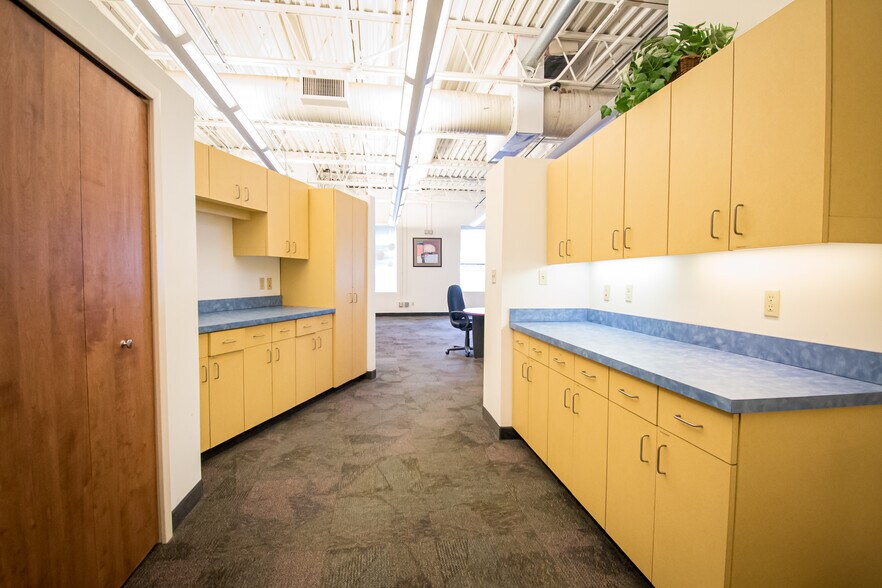 More Photos Of 1406 W 6th St, Cleveland Office For Lease