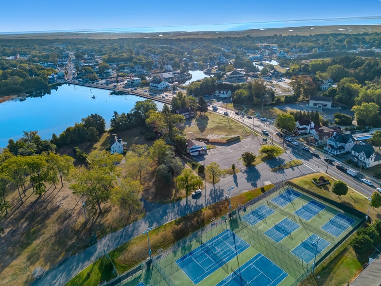 More Photos Of 111 Lakeside Dr, Tuckerton Light Distribution For Sale