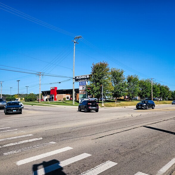 More Photos Of 131 E Rollins Rd, Round Lake Beach Freestanding For Sale