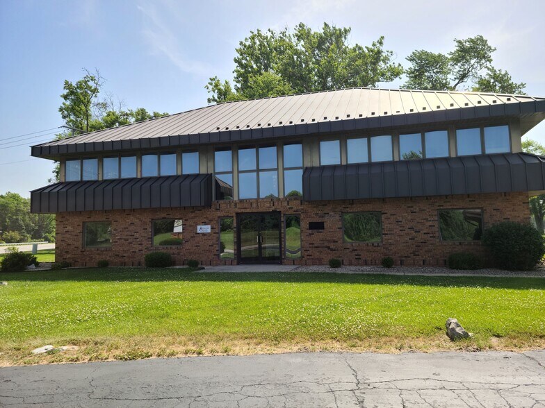 Primary Photo Of 1 Sunset Hills Executive Pky, Glen Carbon Unknown For Lease