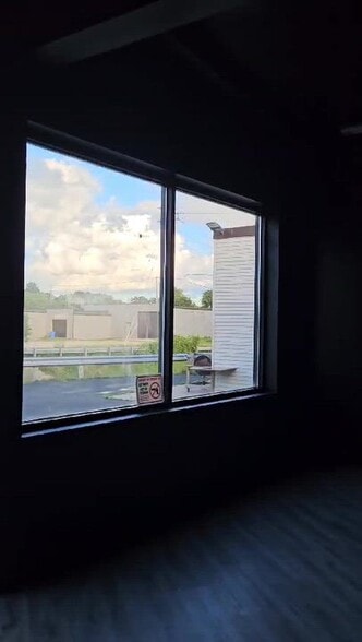 Primary Photo Of 2608 Kilburn Ave, Rockford General Retail For Lease