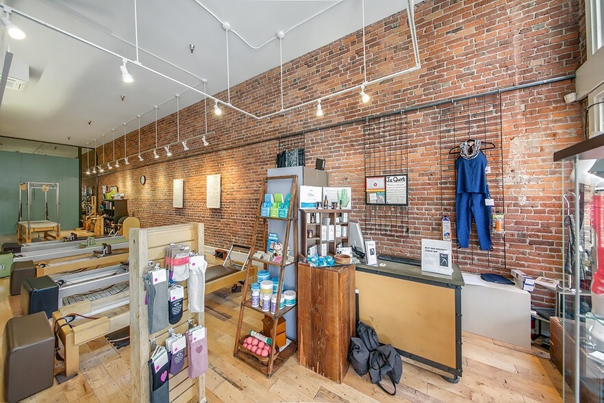 More Photos Of 314 1st Ave S, Seattle Storefront Retail Office For Lease