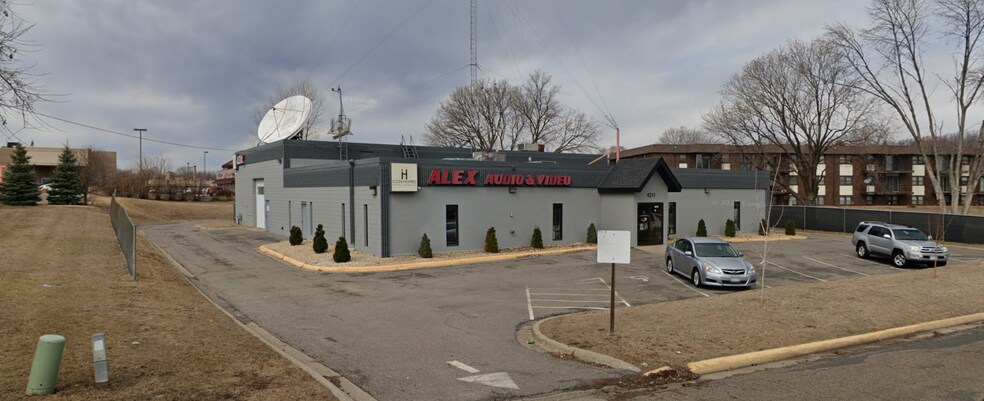 Primary Photo Of 4211 Rhode Island Ave N, New Hope Freestanding For Lease