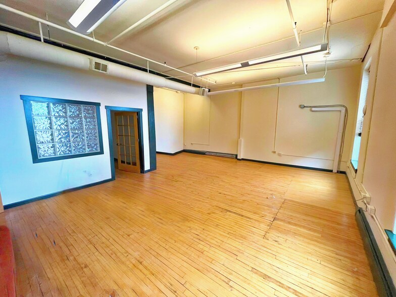 More Photos Of 94-96 Commercial St, Portland Office For Lease