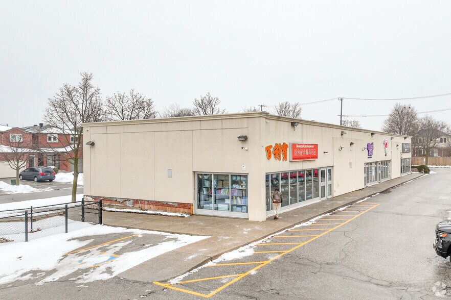 Primary Photo Of 3376 Kennedy Rd, Toronto Storefront For Lease