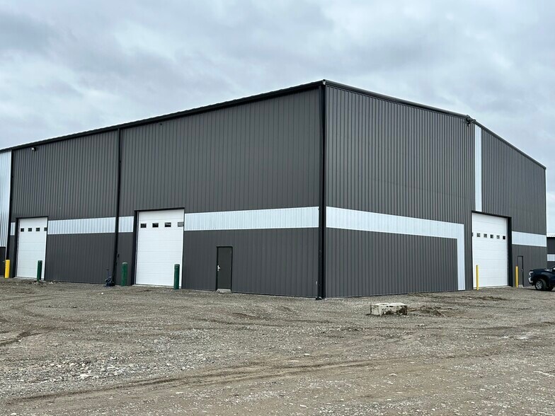 More Photos Of 2777 S 56th St W, Billings Warehouse For Lease