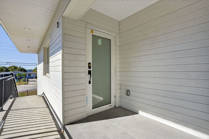 More Photos Of 1515 N Redland Rd, Homestead Specialty For Sale