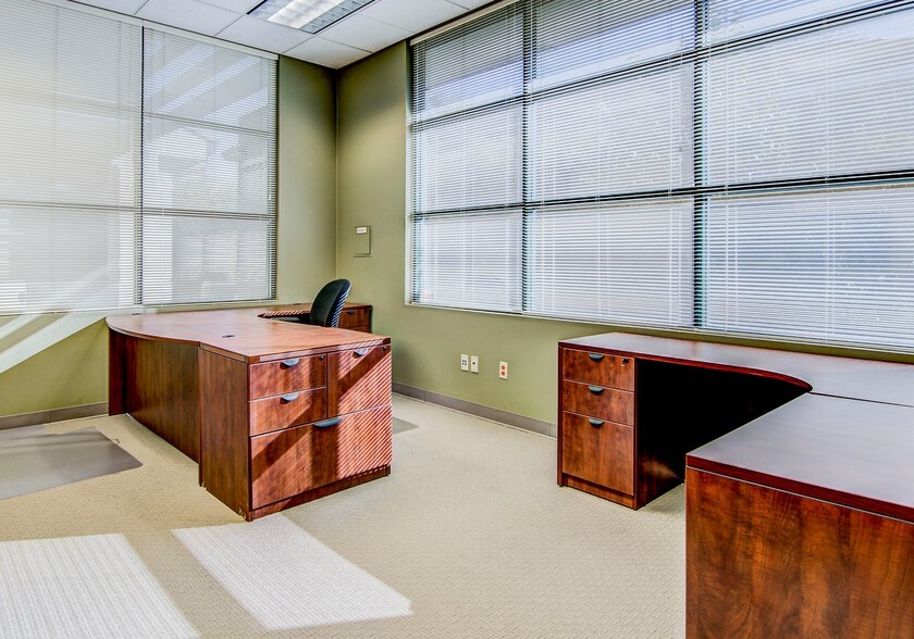 More Photos Of 8780 Auburn Folsom Rd, Granite Bay Serviced Offices For Sale