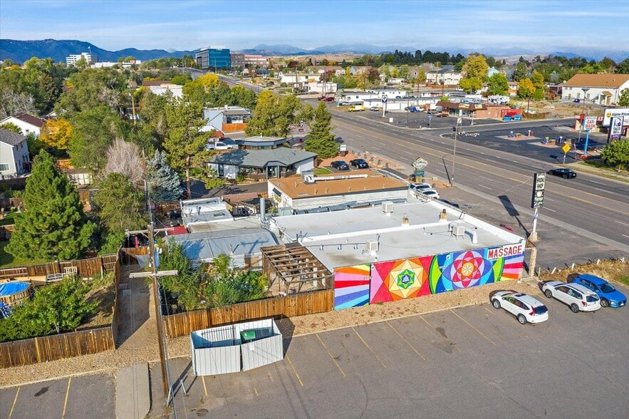 More Photos Of 11712 W Colfax Ave, Lakewood Freestanding For Lease