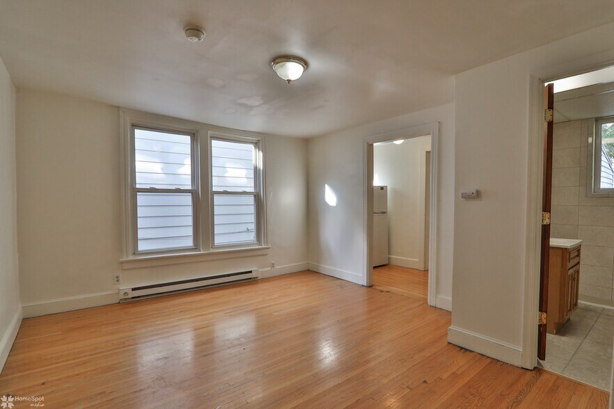 More Photos Of 516 Broadway, Bethlehem Apartments For Sale