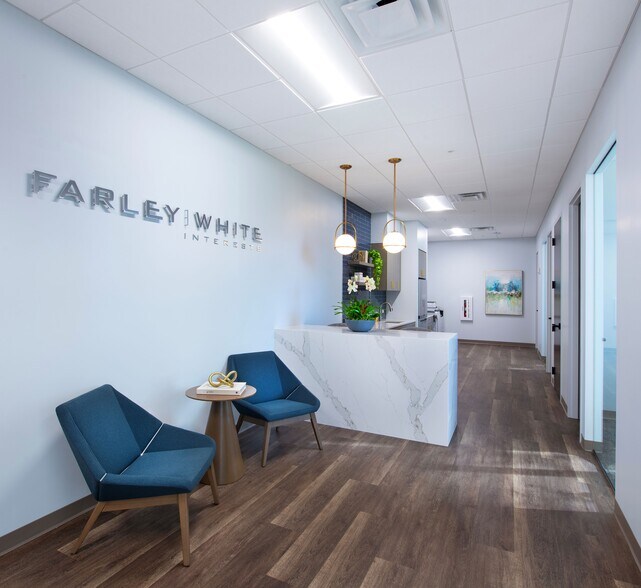 More Photos Of 302 Knights Run Ave, Tampa Medical For Lease