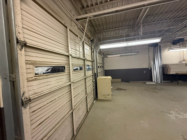 More Photos Of 223 NE Loop 820, Hurst Medical For Sale