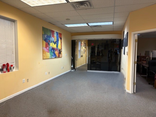 More Photos Of 139 S Main St, Hackensack Medical For Lease
