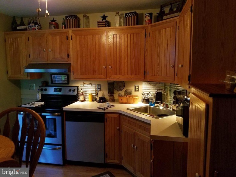 More Photos Of 633 Main St, Denver Apartments For Sale