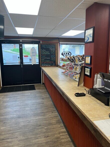 More Photos Of 439 Heffner St, Minersville Restaurant For Sale