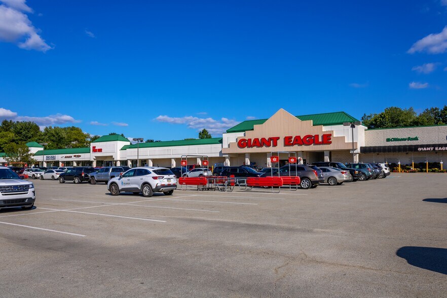 More Photos Of 2016 Penny Ln, Jeannette Unknown For Lease