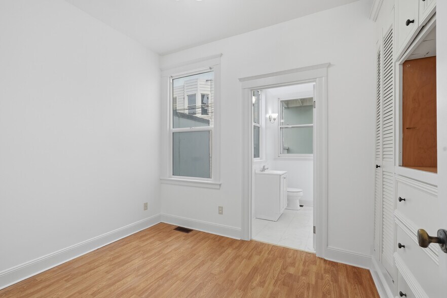More Photos Of 561 Minna St, San Francisco Multifamily For Sale