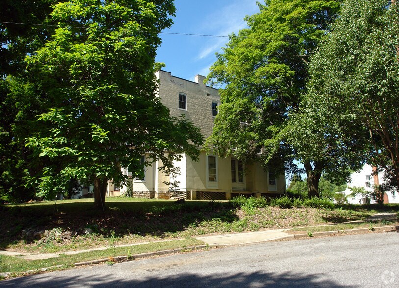 More Photos Of 601 Highland Way, Hagerstown Apartments For Sale