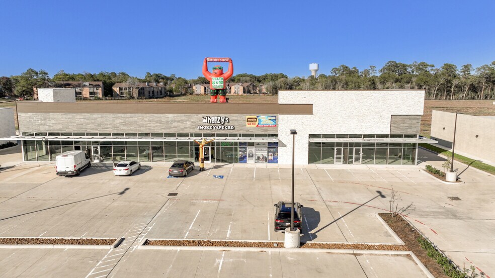 Primary Photo Of 650 W Rankin Rd, Houston Freestanding For Lease