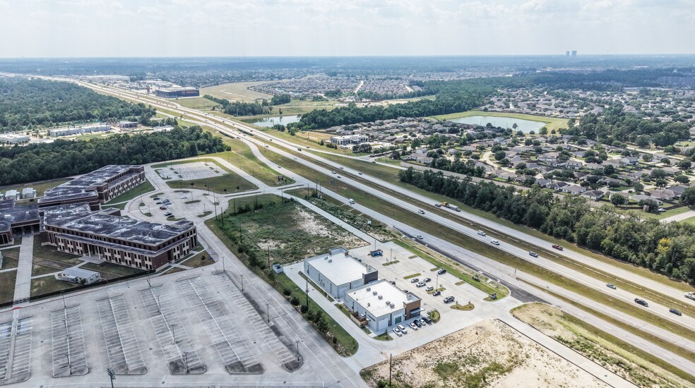 More Photos Of North of Woodson's Reserve & Grand Parkway, Spring Unknown For Lease