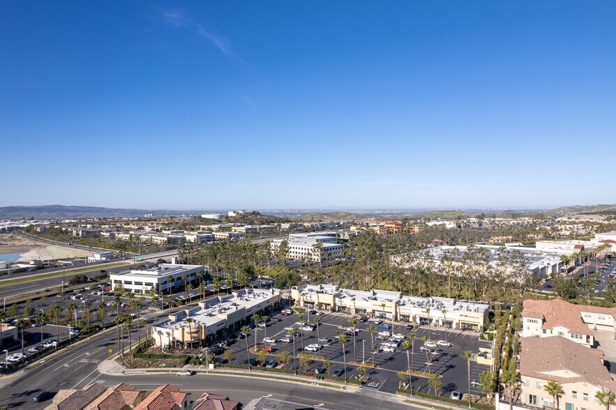 More Photos Of 41 Auto Center Dr, Lake Forest Unknown For Lease