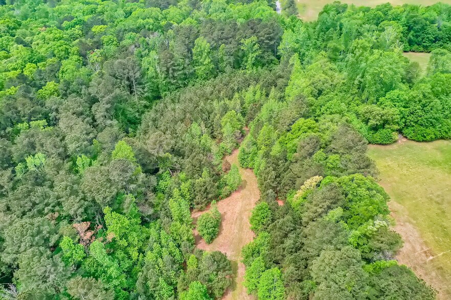 More Photos Of 3920 Hiram Lithia Springs Rd, Powder Springs Land For Sale