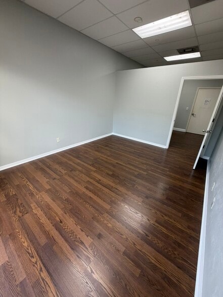 More Photos Of 17030 Alico Commerce Ct, Fort Myers Warehouse For Sale