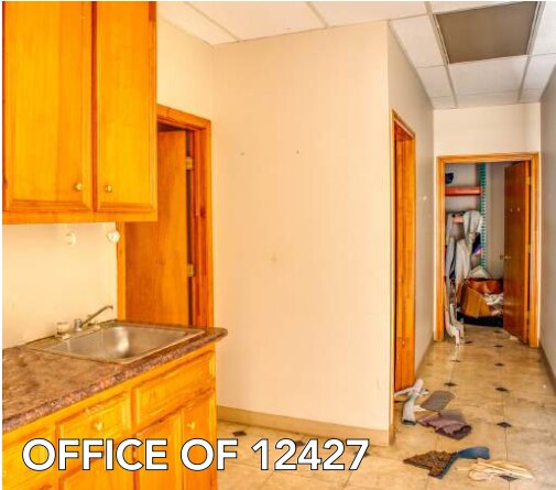 More Photos Of 12427 Cutten Rd, Houston Unknown For Lease