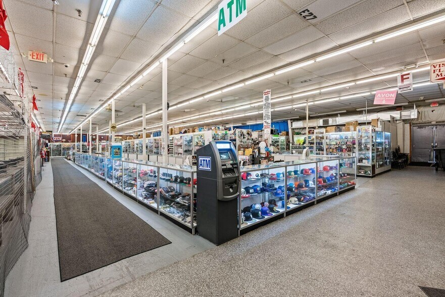 More Photos Of 4170 W Broad St, Columbus Storefront For Sale