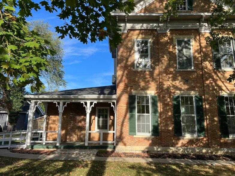 More Photos Of 312 Main, Troy Office For Lease