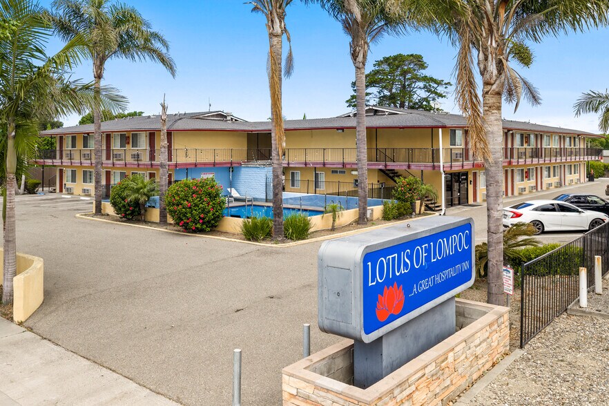 Primary Photo Of 1415 E Ocean Ave, Lompoc Hotel For Sale