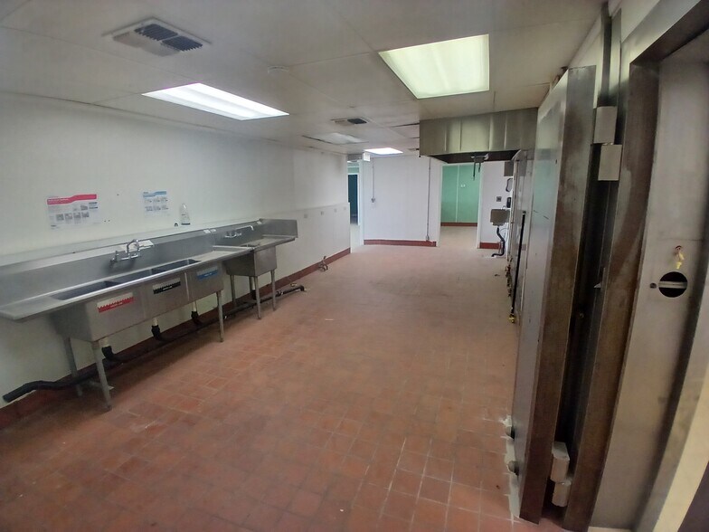 More Photos Of 32733 Highway 18, Lucerne Valley Freestanding For Lease