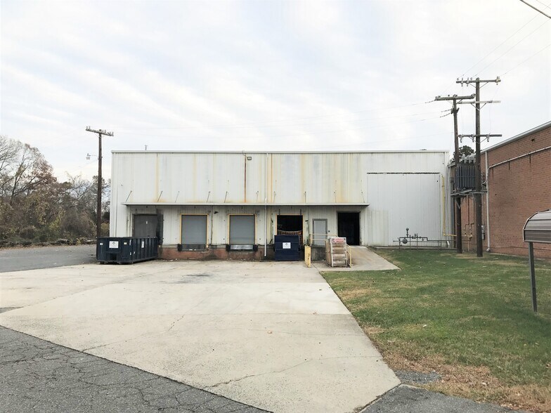 More Photos Of 5710 Old Concord Rd, Charlotte Manufacturing For Lease