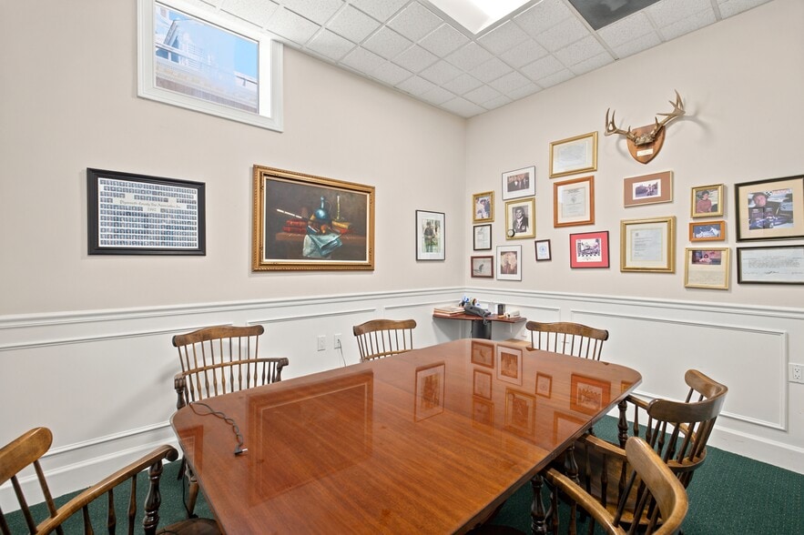 More Photos Of 25 Crescent St, Brockton Office For Sale