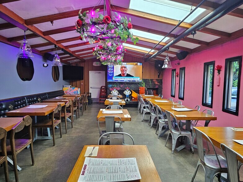 More Photos Of 12056 Paramount Blvd, Downey Restaurant For Sale