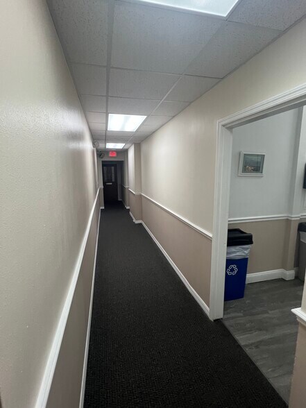 More Photos Of 595 N Nova Rd, Ormond Beach Office For Sale