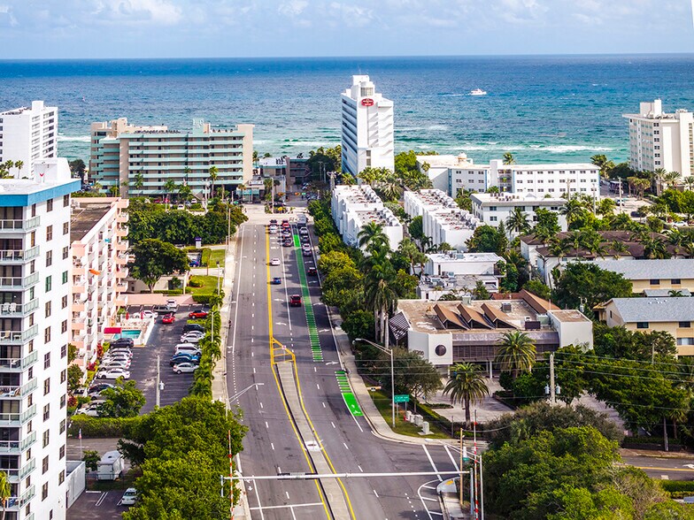 More Photos Of 3200 NE 14th Street Cswy, Pompano Beach Office For Sale
