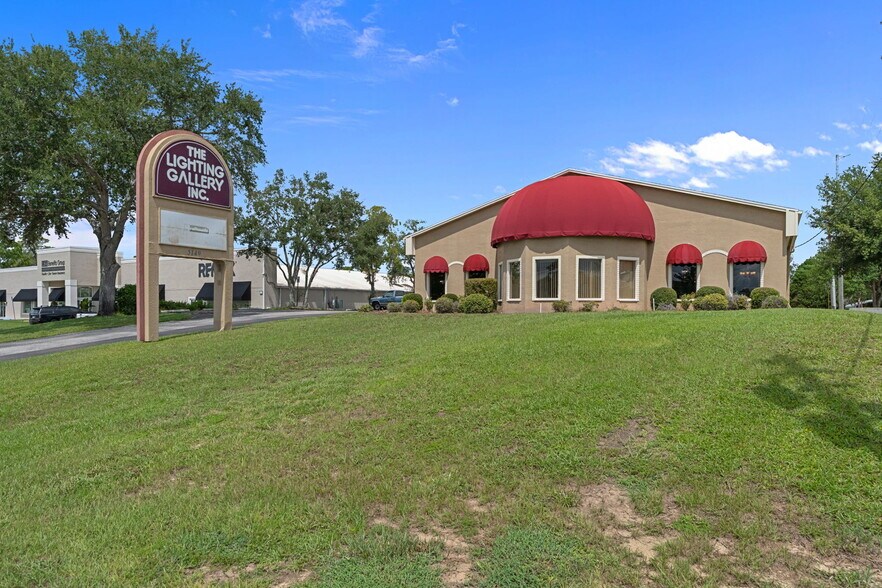 More Photos Of 5149 Mariner Blvd, Spring Hill Flex For Sale
