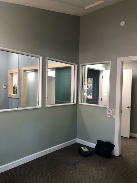 More Photos Of 1762 Metromedical Dr, Fayetteville Medical For Sale