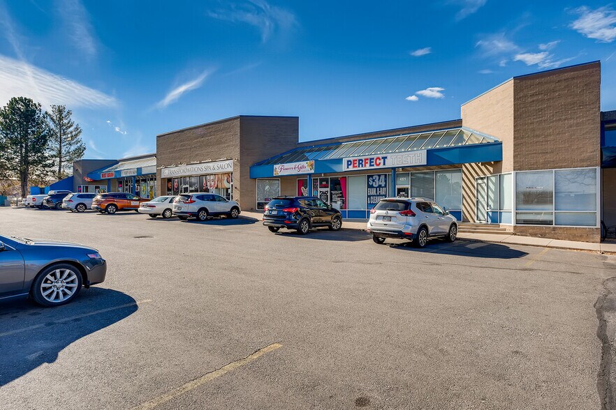 More Photos Of 4321-4335 S Buckley Rd, Aurora General Retail For Lease