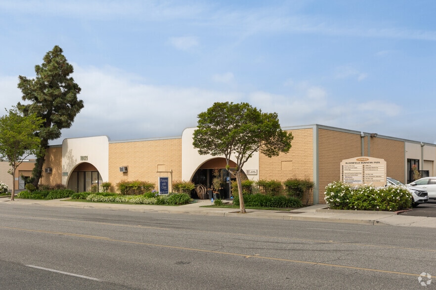 Primary Photo Of 10621 Bloomfield St, Los Alamitos Unknown For Lease