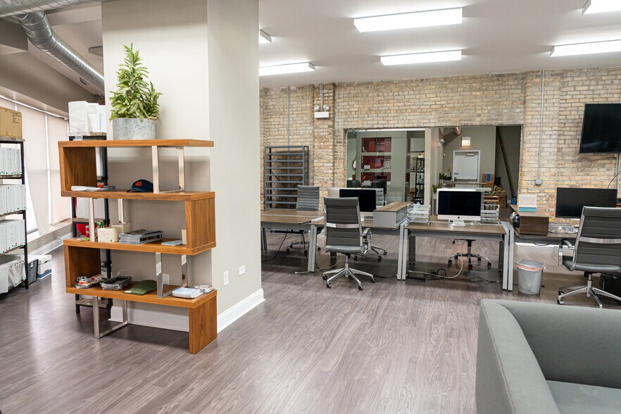 More Photos Of 7101-7129 S Yates Blvd, Chicago Office For Lease