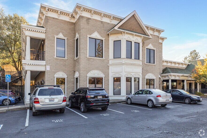 More Photos Of 768 Pleasant Valley Rd, Diamond Springs Office For Sale